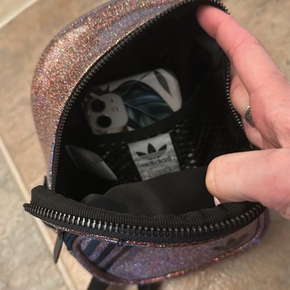 Adorable pink sparkle mini backpack NWT - Picture 13 of 16